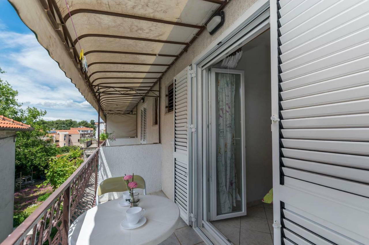 Apartments Miroslava Βόντιτσε Εξωτερικό φωτογραφία