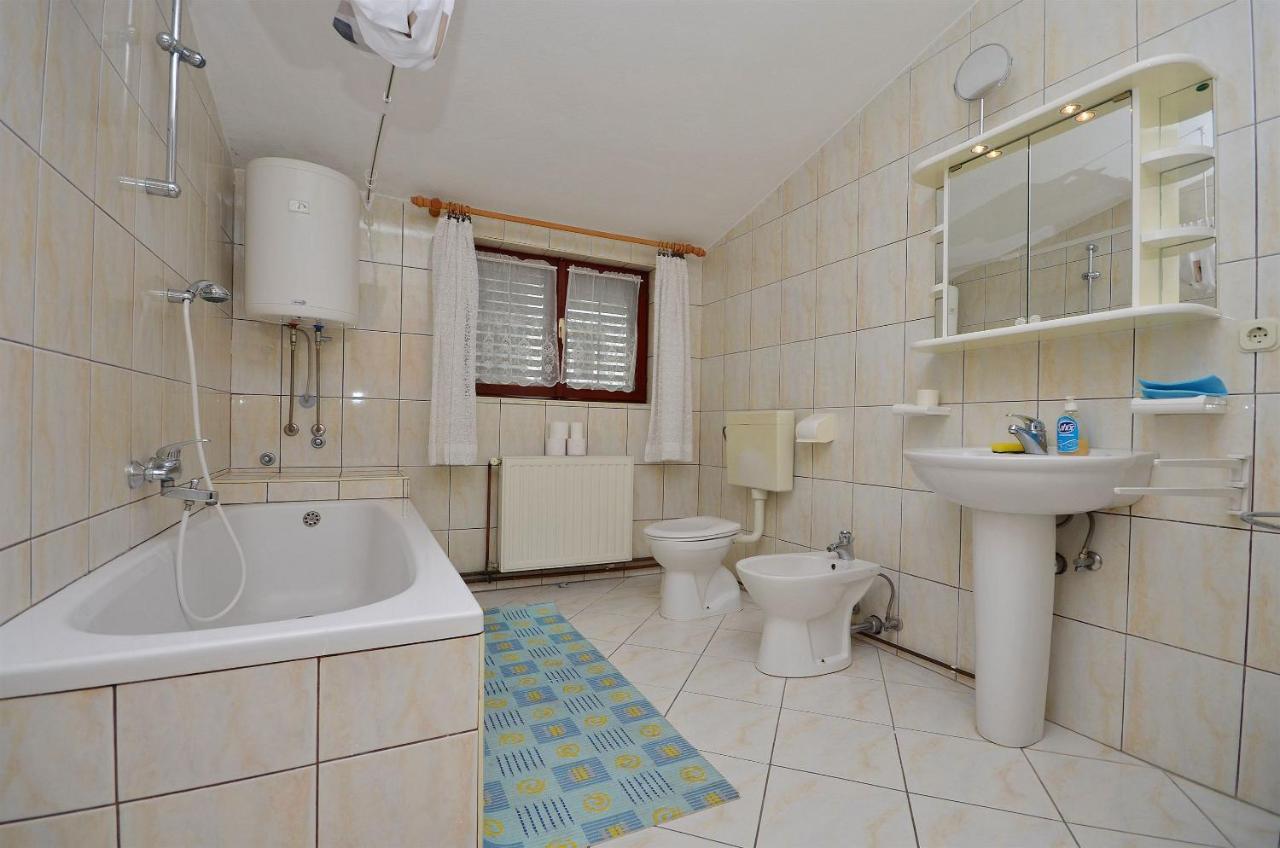 Apartments Miroslava Βόντιτσε Εξωτερικό φωτογραφία